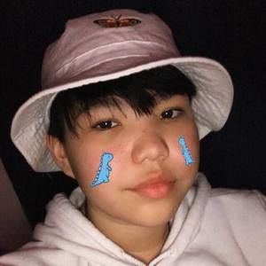 Meet your Posher, Harmony